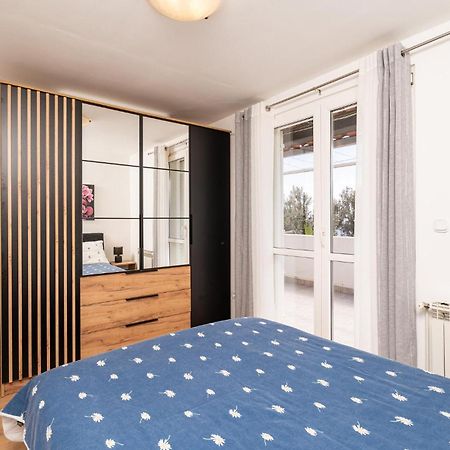 Cozy Apartment In Dubrovnik With House Sea View Extérieur photo